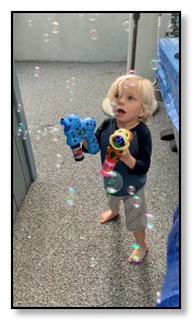Arrow with bubble makers June 2019