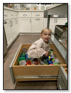 azelle in drawer at Melikas Dec 2019