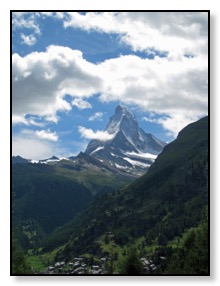 matterhorn with small cloud